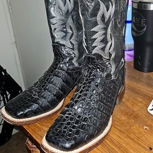 Dan Post Real Caiman Cowboy boots!